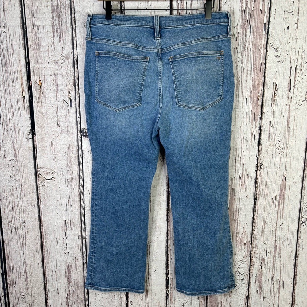 Madewell Cali Demi-Boot‎ Jeans PETITE Size 31P | 12P High Waist 24” Inseam - Picture 3 of 15